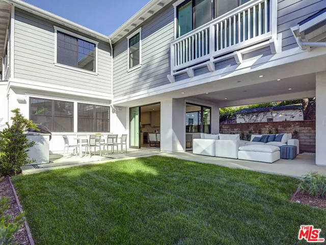 632 36th Street, Manhattan Beach, California 90266