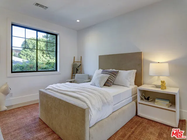 632 36th Street, Manhattan Beach, California 90266