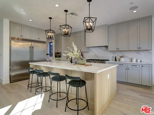 632 36th Street, Manhattan Beach, California 90266