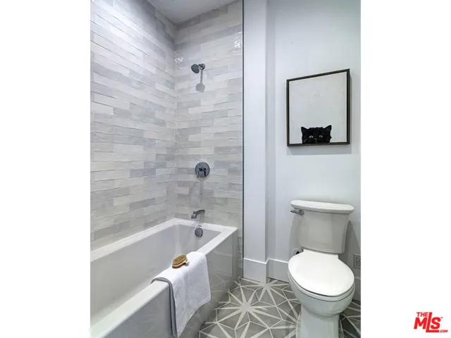632 36th Street, Manhattan Beach, California 90266