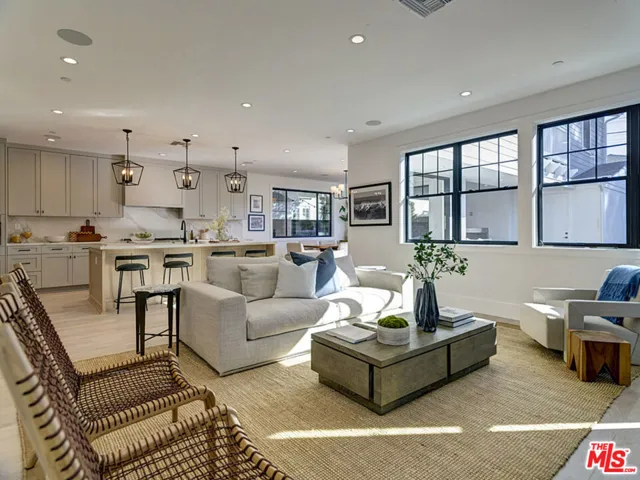 632 36th Street, Manhattan Beach, California 90266