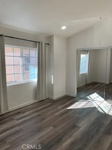 8780 Burnet Avenue 9, North Hills, California 91343