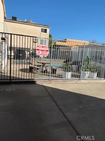 8780 Burnet Avenue 9, North Hills, California 91343