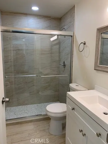 8780 Burnet Avenue 9, North Hills, California 91343