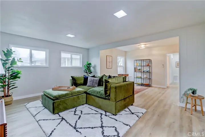 5518 E Flagstone Street, Long Beach, California 90808