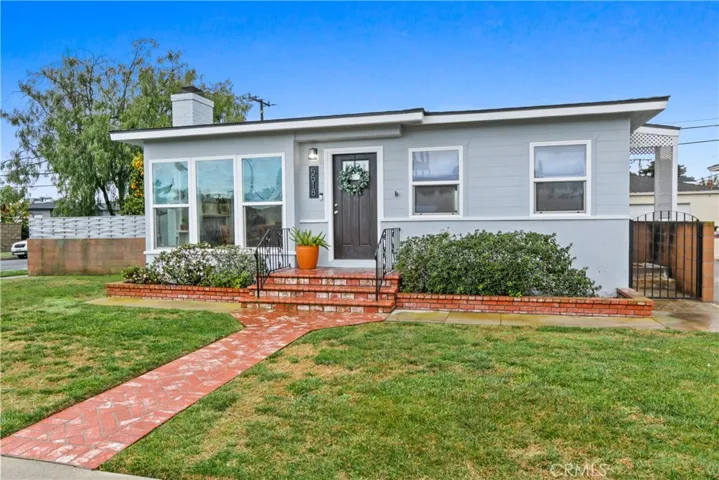 5518 E Flagstone Street, Long Beach, California 90808