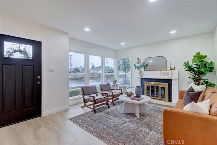 5518 E Flagstone Street, Long Beach, California 90808