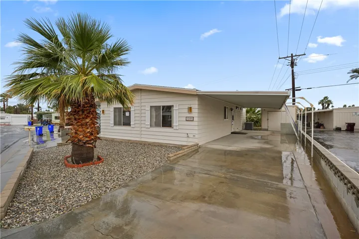32401 Merion Drive, Thousand Palms, California 92276