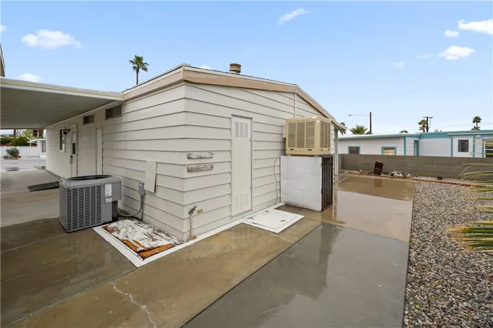 32401 Merion Drive, Thousand Palms, California 92276