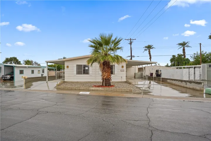 32401 Merion Drive, Thousand Palms, California 92276