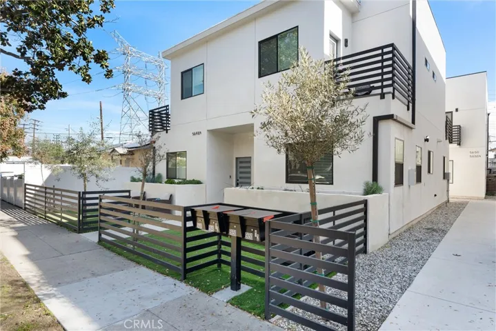 5648 Auckland Avenue, North Hollywood, California 91601