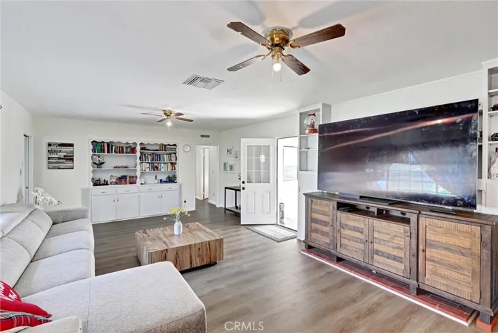 9790 59th Street, Jurupa Valley, California 91752