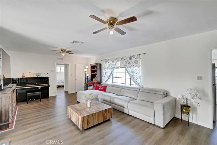 9790 59th Street, Jurupa Valley, California 91752