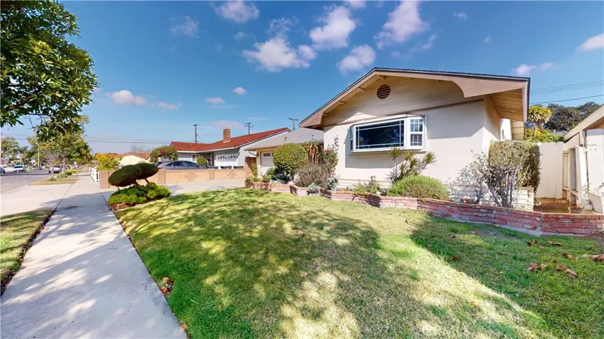 417 S Cooper Street, Santa Ana, California 92704