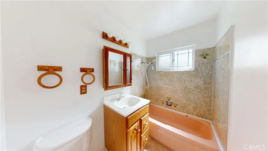 417 S Cooper Street, Santa Ana, California 92704