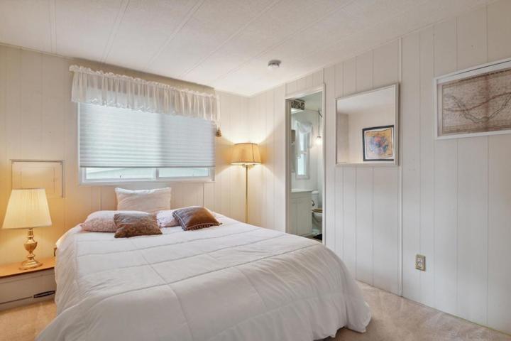 203 Bright Creek Lane, Oceanside, California 92056