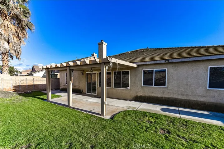 5901 Milana Drive, Eastvale, California 92880