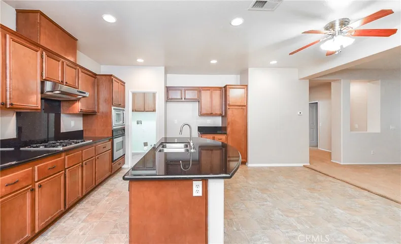 5901 Milana Drive, Eastvale, California 92880