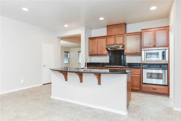 5901 Milana Drive, Eastvale, California 92880
