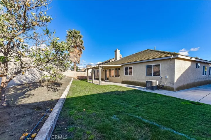5901 Milana Drive, Eastvale, California 92880