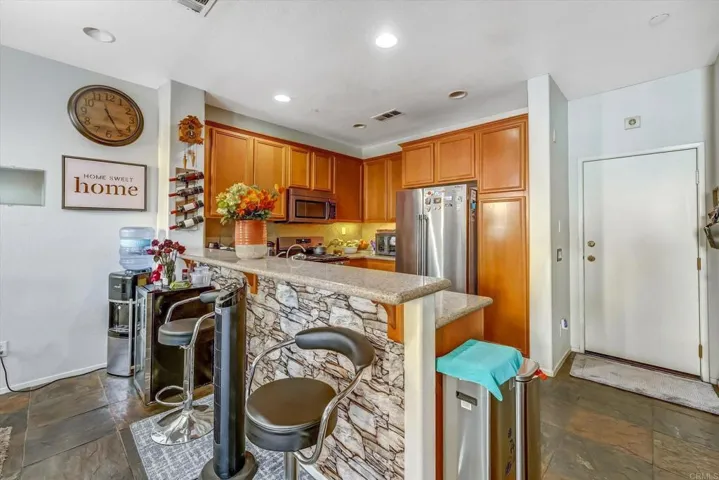 1800 E Lakeshore Drive 304, Lake Elsinore, California 92530