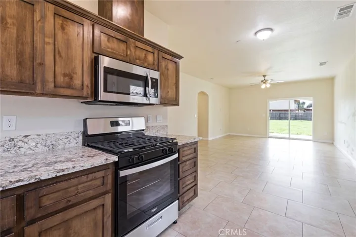 318 N M Street, Madera, California 93637