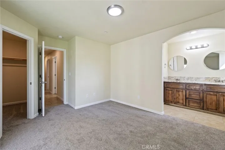 318 N M Street, Madera, California 93637