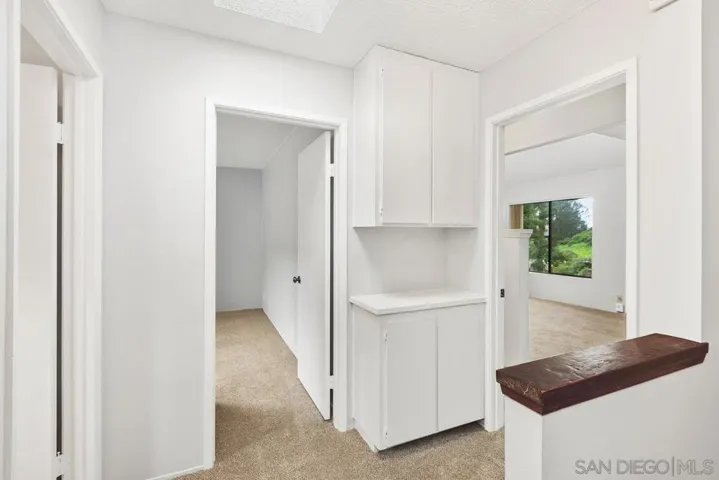 1252 River Glen Row 33, San Diego, California 92111