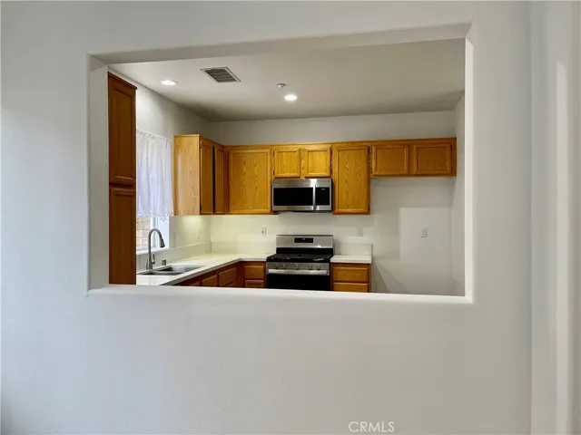 273 Early Dawn Lane, Simi Valley, California 93065
