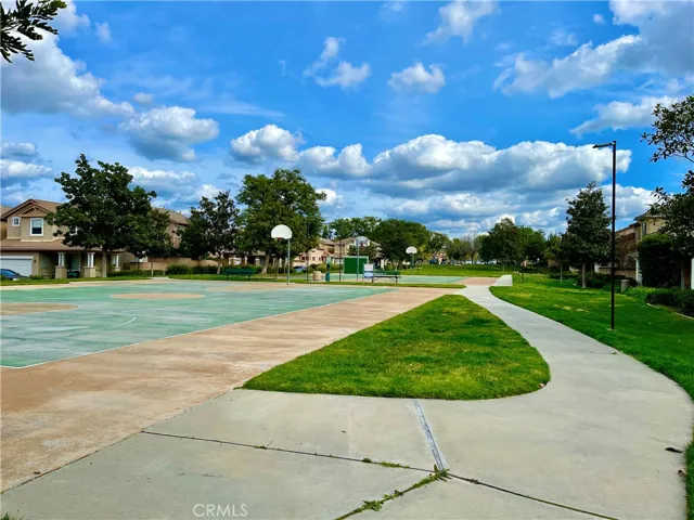 273 Early Dawn Lane, Simi Valley, California 93065