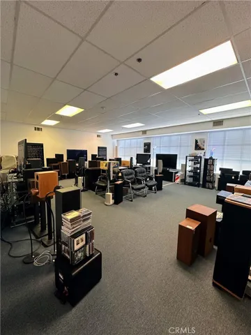 3211 113 Broad Street, San Luis Obispo, California 93401