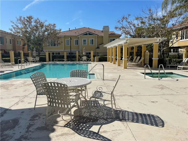 4195 Alicia Way C, Simi Valley, California 93063
