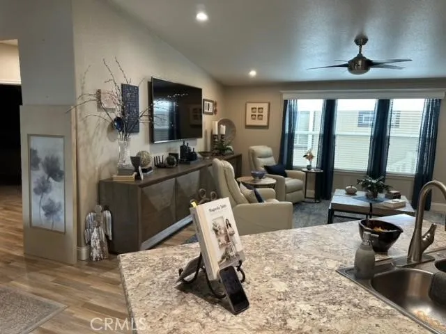 Living Room 4