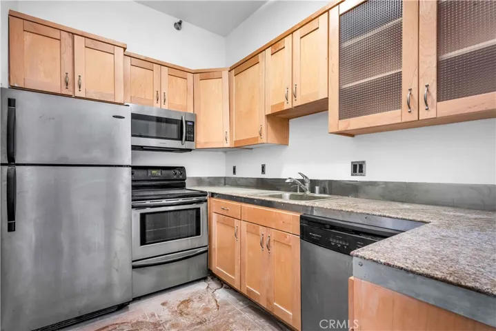 215 W 7th Street 509, Los Angeles, California 90014