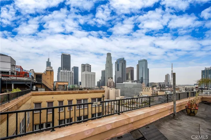 215 W 7th Street 509, Los Angeles, California 90014