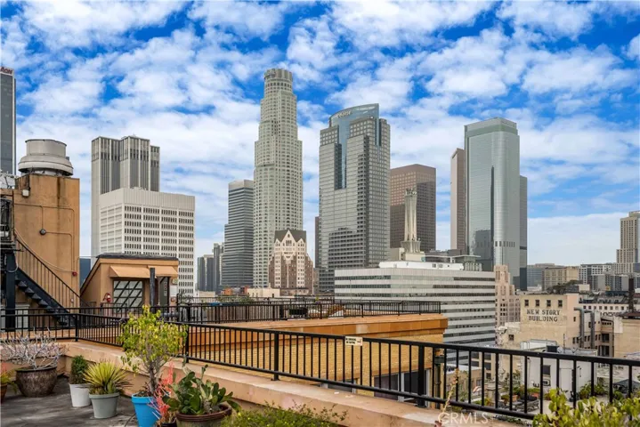 215 W 7th Street 509, Los Angeles, California 90014