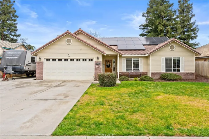 3040 W Rialto Avenue, Visalia, California 93277