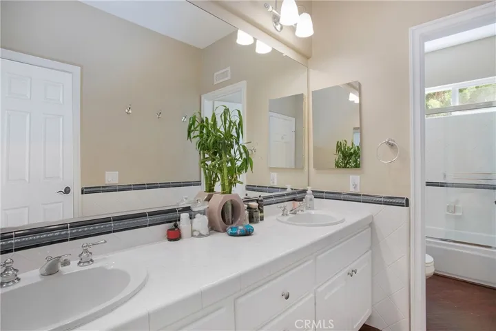 37 Charleston Lane, Coto De Caza, California 92679