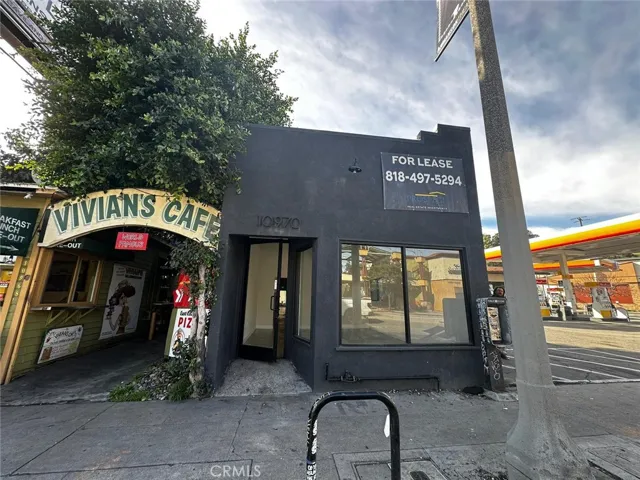 10970 Ventura Boulevard, Studio City, California 91604