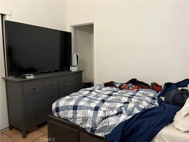 13563 Corcoran Street, San Fernando, California 91340