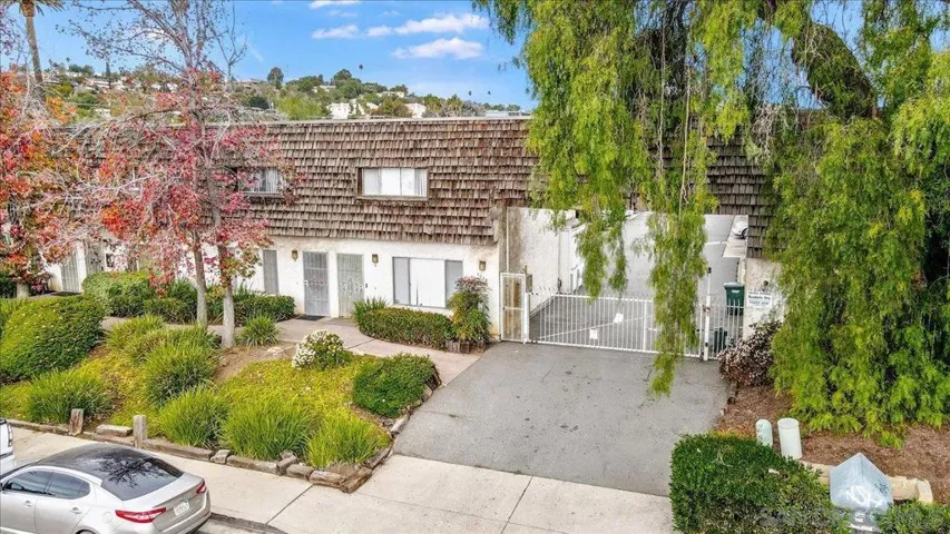 9034 Kenwood Dr 10, Spring Valley, California 91977