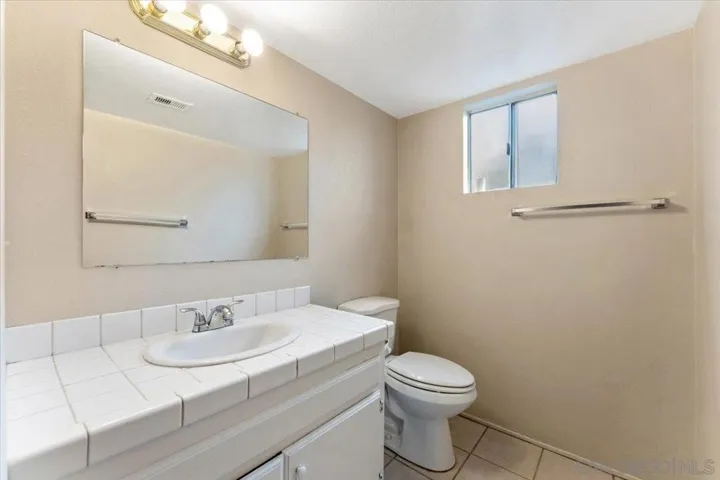 9034 Kenwood Dr 10, Spring Valley, California 91977