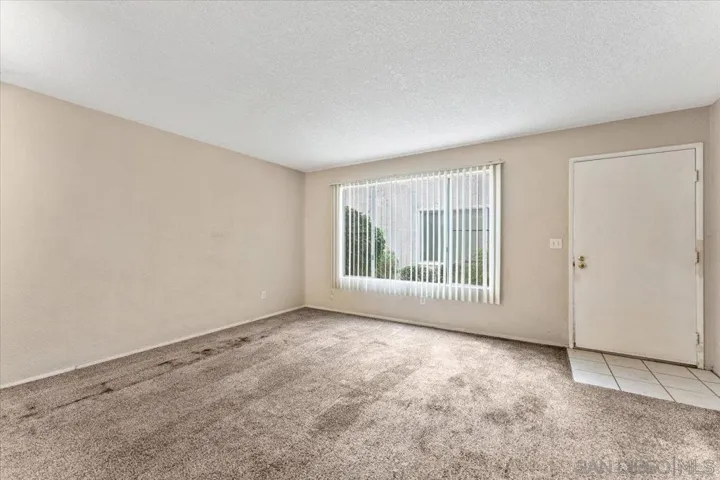 9034 Kenwood Dr 10, Spring Valley, California 91977