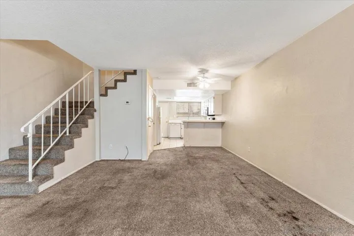 9034 Kenwood Dr 10, Spring Valley, California 91977