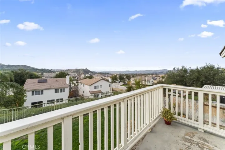 17936 Maplehurst Place, Canyon Country, California 91387