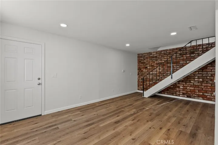 28037 Robin Avenue, Saugus, California 91350