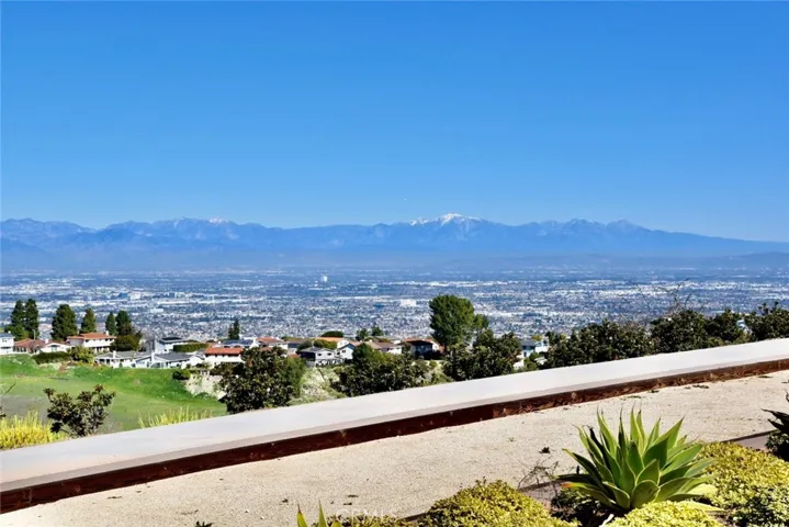 1022 Calle Stellare, Rancho Palos Verdes, California 90275