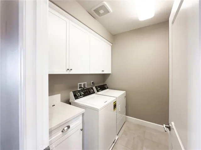 UPSTAIRS LAUNDRY