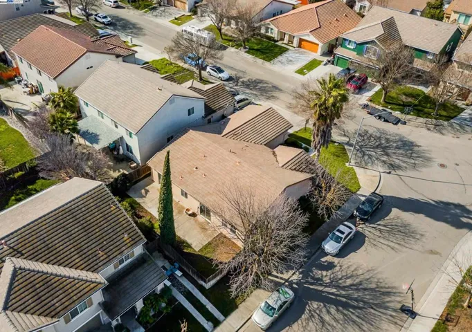 730 Skimmer Dr, Patterson, California 95363