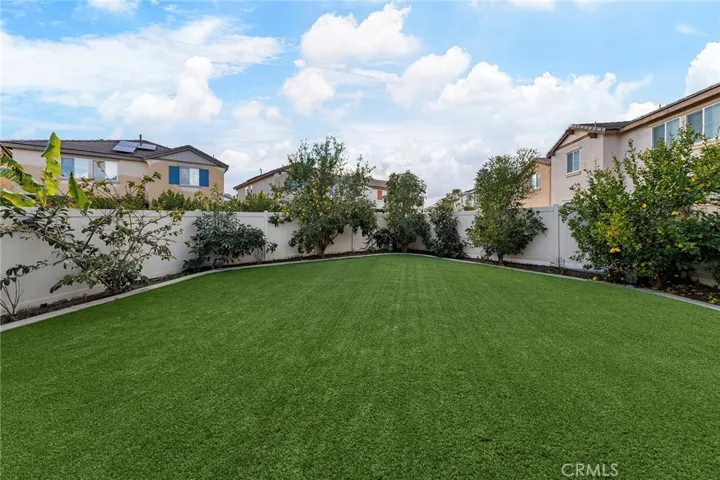 7035 Stratus Street, Eastvale, California 92880